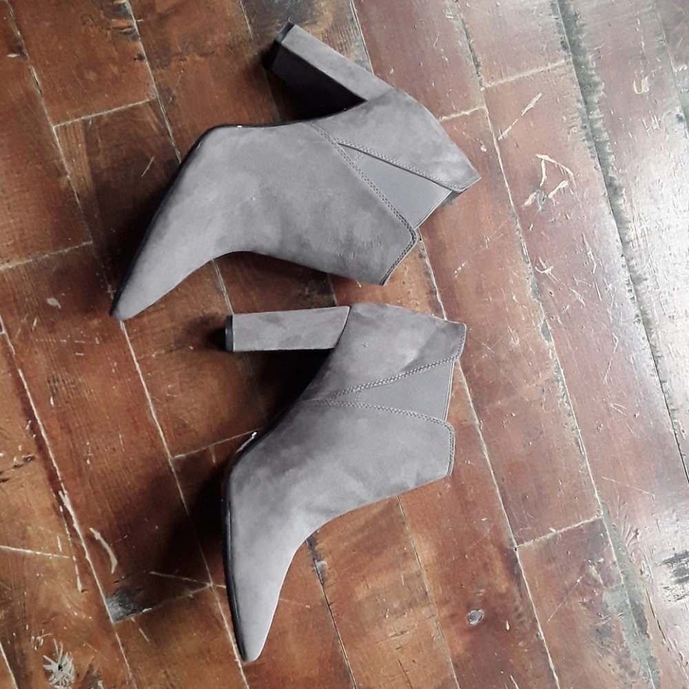 Marc Fisher Short Boots - Size 11